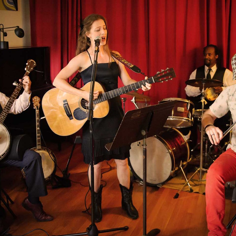 BanjoNickaru-Very-Next-Thing-09