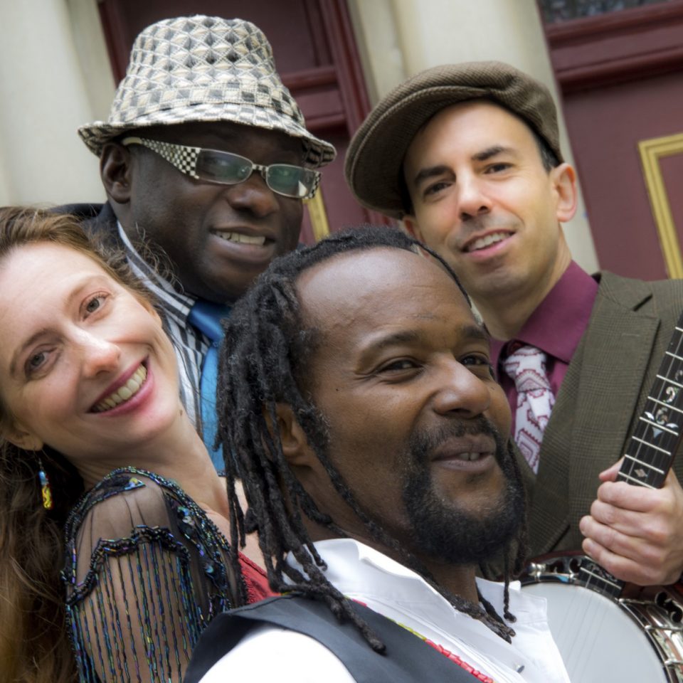 pic_41 Banjo Nickaru close up